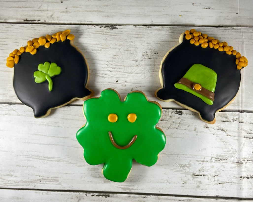 Pot of Gold and Shamrock Cookies