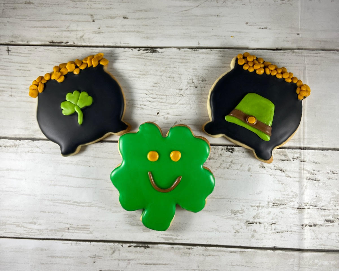 Pot of Gold Cookies and Shamrock Cookie