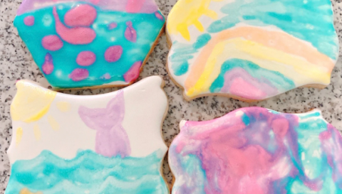 Marshmallow painting on cookies