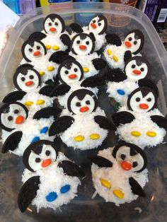 penguin cupcakes